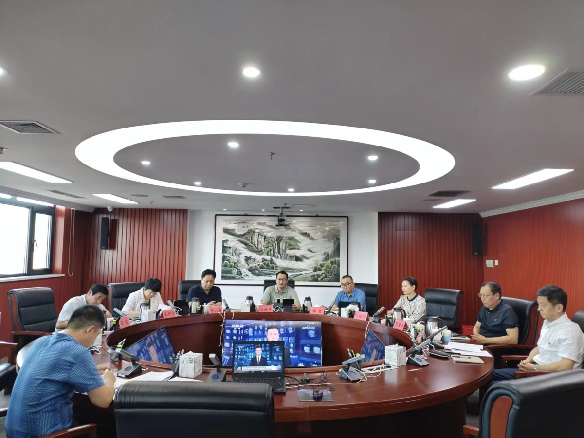 0624中心组学习.png